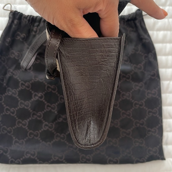 VINTAGE GUCCI GG CANVAS BAMBO BAR CLUTCH - Picture 10 of 10